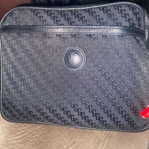 Vintage Gucci crossbody